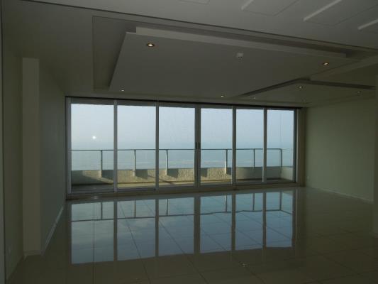Altamar del Este, Costa del Este