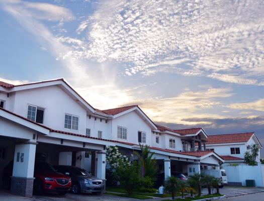 Quintas de Versalles, casa