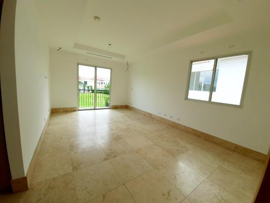 Santa Maria Golf, Santa Maria