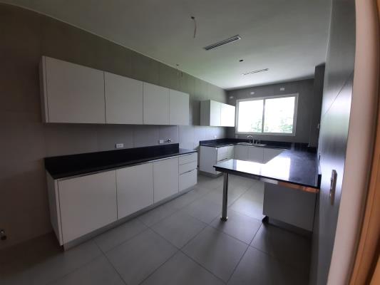 Santa Maria Golf, Santa Maria