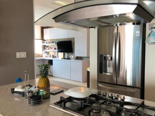 Icon Tower, Área Metropolitana