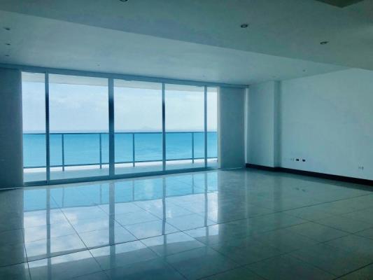 Bayside Condominium, Costa del Este