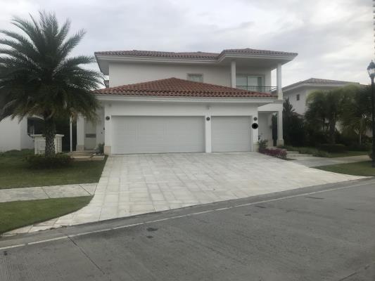 , Casa en alquiler en Santa Maria | P3318406