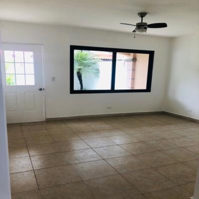 Versalles, Juan Diaz