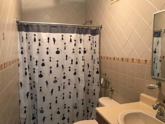 Green Bay, Costa del Este