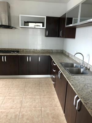 Titanium, apartamento