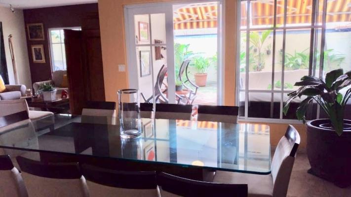 , Área Metropolitana