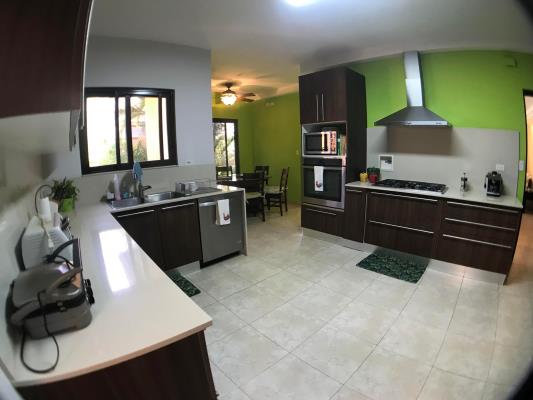 , Área Metropolitana