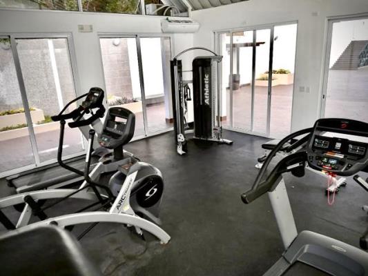 Belle View Tower, Bella Vista