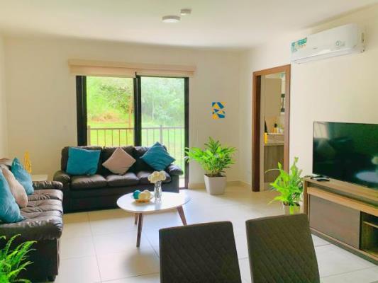 Embassy  Village, apartamento