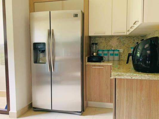 Embassy  Village, Panamá