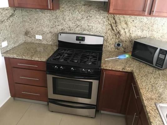 Embassy Village, Ancón