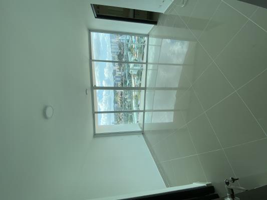 Highland View, Área Metropolitana