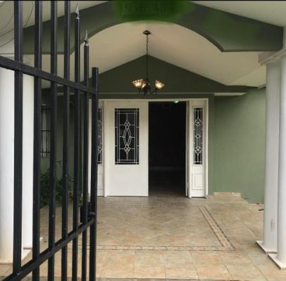 , Casa en alquiler en Ancón | P3469662