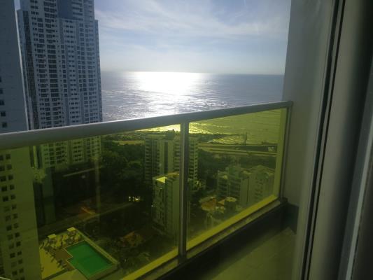 Moon Tower, Coco del Mar