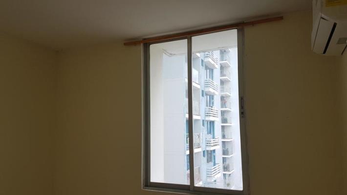 Plaza Valencia, Metropolitan Area