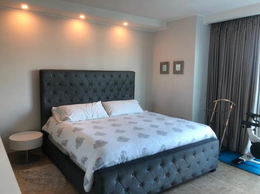 Titanium, Costa del Este