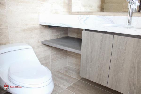 , Apartamento en alquiler en Santa Maria | P3559374