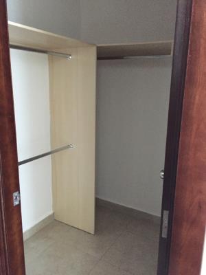 Mar Abierto, Avenida Balboa