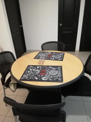 Riverside parque lefevre, Área Metropolitana