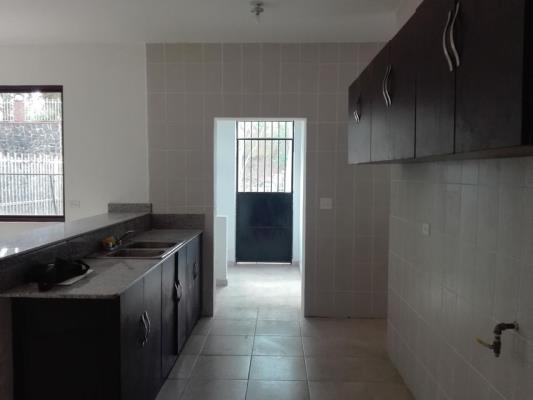 , Casa en venta en Las Cumbres | P3582901