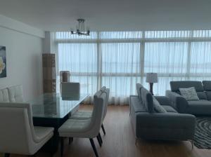 Bayfront  Tower, apartamento