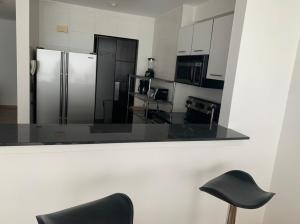 Bayfront  Tower, Área Metropolitana