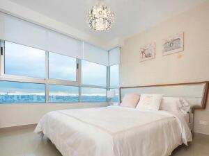 Top Towers, Costa del Este