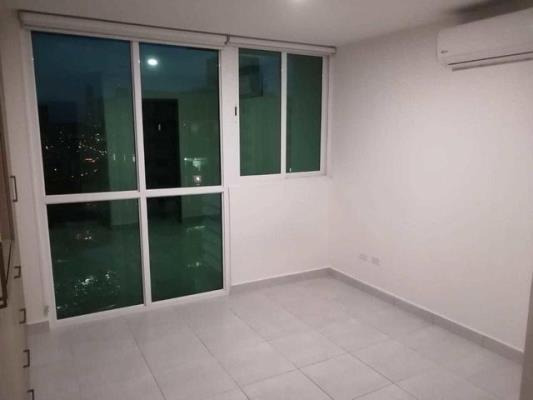 Metropolitan Park, Parque Lefevre