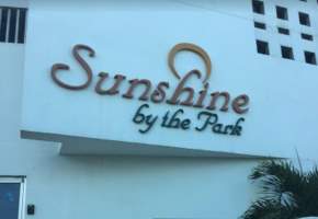 Sunshine by the Park Parque Lefevre, Panamá