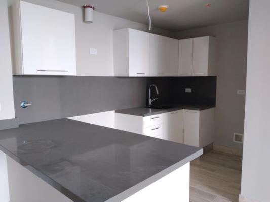 The Regent, Área Metropolitana