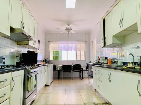 , Área Metropolitana