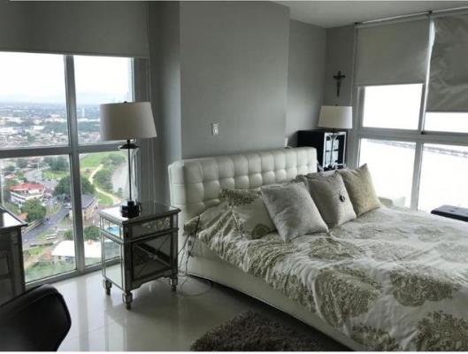 Icon Tower, apartamento
