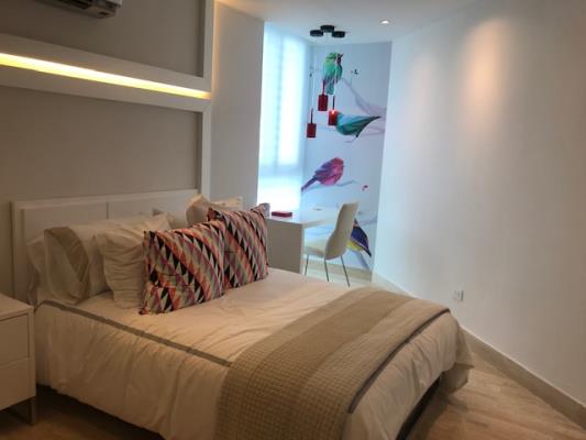 The Regent Costa del Este, Área Metropolitana