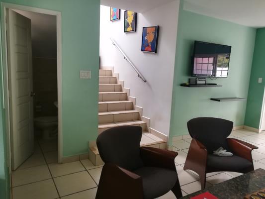 PH AUGUSTA, Cerro viento