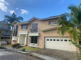 Embassy Gardens Ancón, Panamá