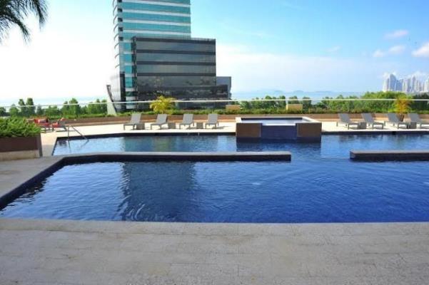 The Regent, Área Metropolitana