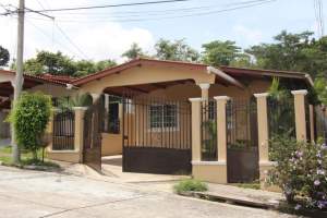 Rufina Alfaro San Miguelito