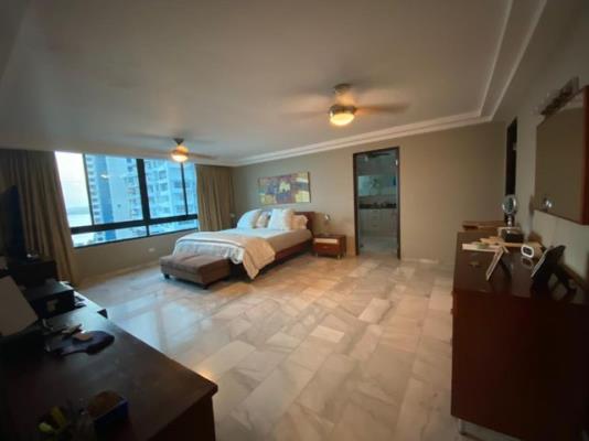 Coastal Tower , Área Metropolitana