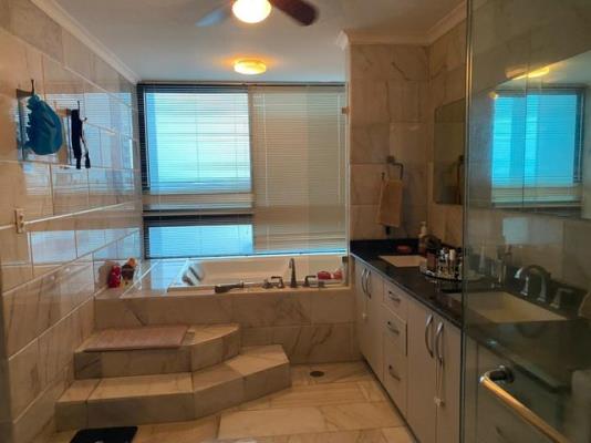 Coastal Tower , Área Metropolitana