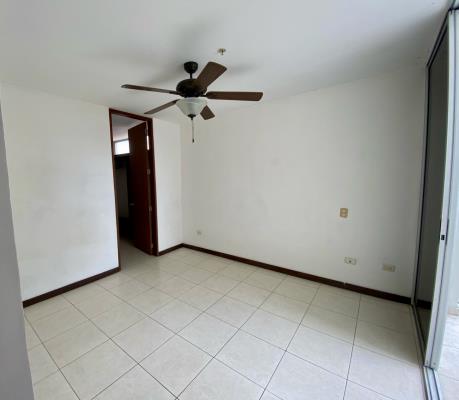 PH Altavista Tower, Amelia Denis De Icaza