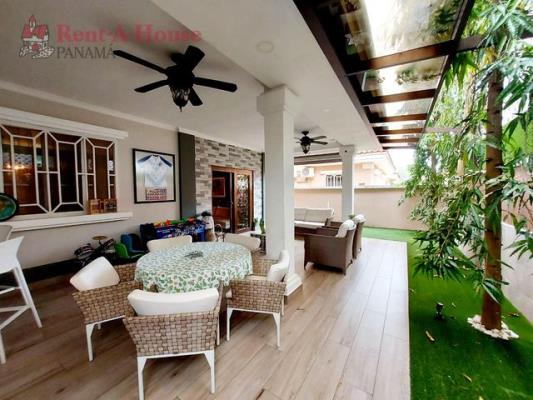 , Amelia Denis De Icaza