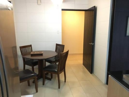 Pacific Coast, Área Metropolitana