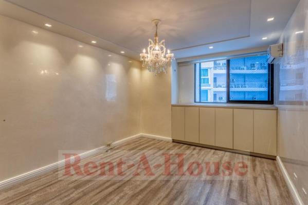 Los Delfines, apartamento
