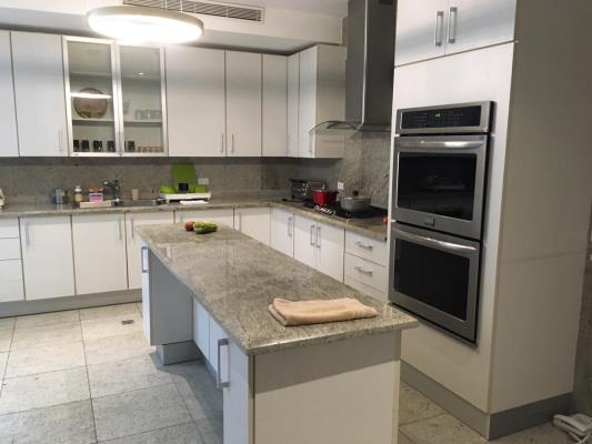 Miradores At The Point, Punta Paitilla