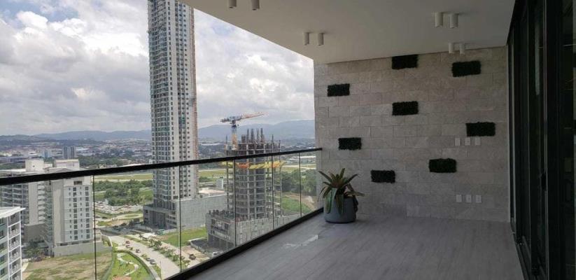 Empire Residences, apartamento