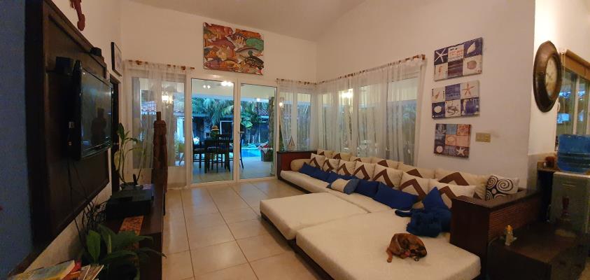 Punta Barco Village, casa