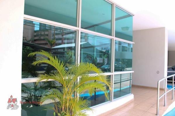 Cangrejo 507 , apartamento