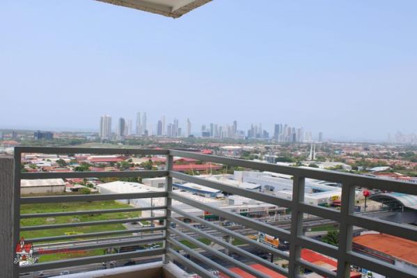 , Apartamento en venta en Jose Domingo Espinar | P3712926