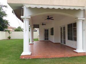 , Casa en alquiler en Costa del Este | P3732575